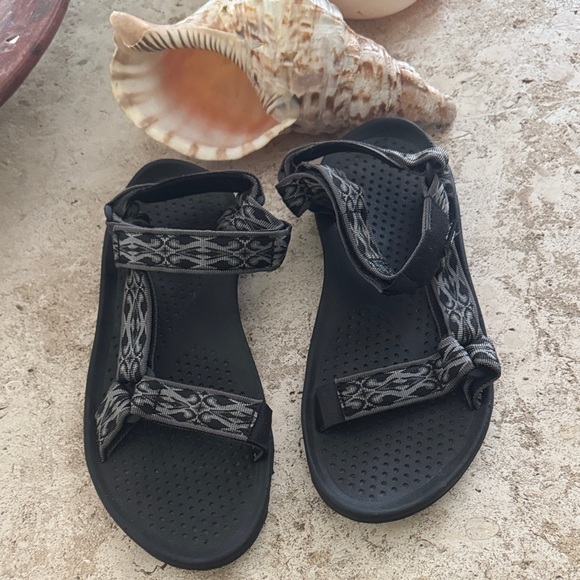 Teva Other - Teva black and grey sandals